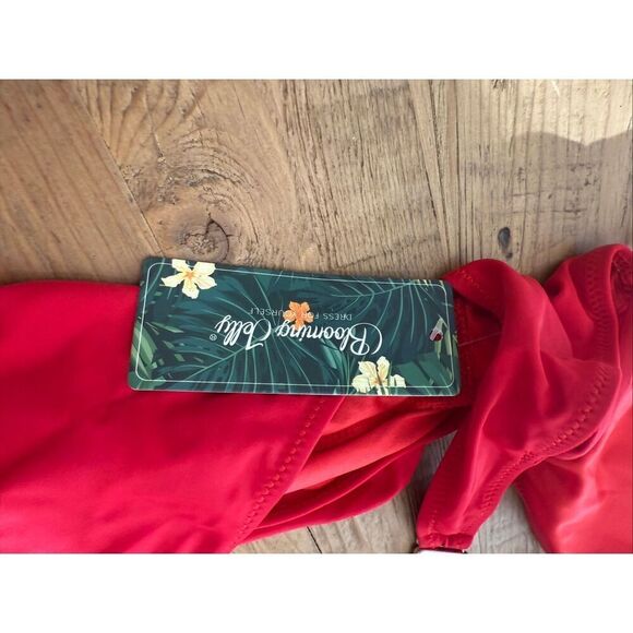 Blooming jelly red piece swimsuit size medium - Picture 3 of 4
